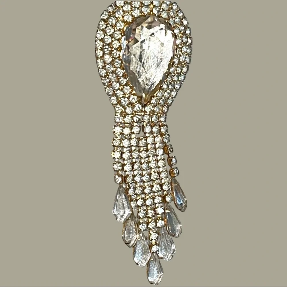Vintage rhinestone brooch and earrings, unsigned, lever back with screw earrings